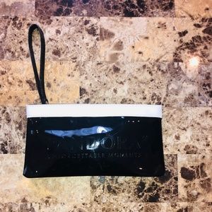PANDORA Unforgettable Moments Zipper Wristlet RARE